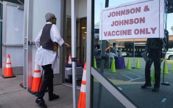 42 1 Johnson  Johnson Da Hoan Phan Phoi Vaccine O Chau Au Do Cac Truong Hop Dong Mau