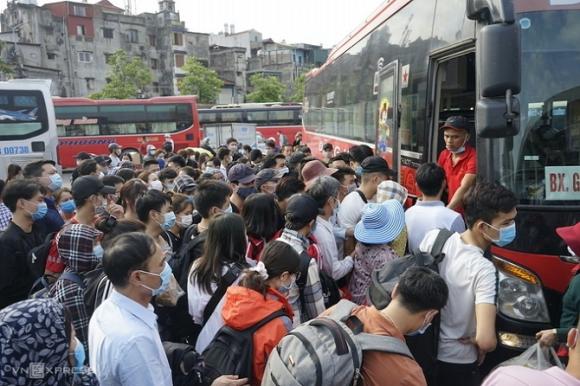 42 2 Nguoi Dan Un Un Roi Ha Noi Va Sai Gon Ve Que Nghi Le