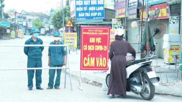 42 1 Dung Dung Bang Ruong Vao Xa Bi Phong Toa Do Covid 19 De Danh Ghen