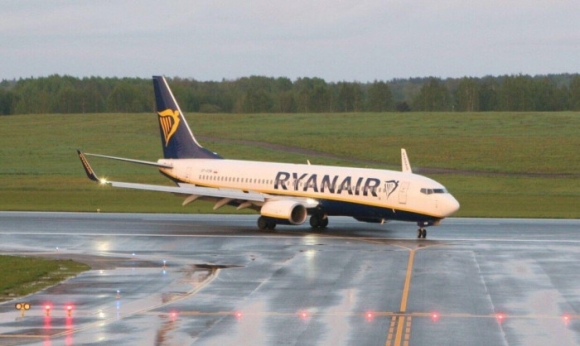 1 Vu May Bay Ryanair Bi Khong Che Nga Tuyen Bo Khong De Belarus Gap Rac Roi