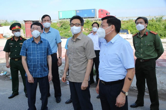 2 Chu Tich Bac Giang Hang Tram Ca Benh Moi Ngay Nam Trong Du Tinh