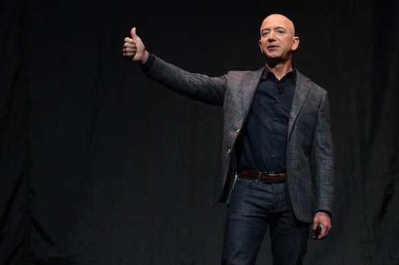 1 Ty Phu Jeff Bezos Chinh Thuc Thong Bao Tu Chuc Ceo Amazon