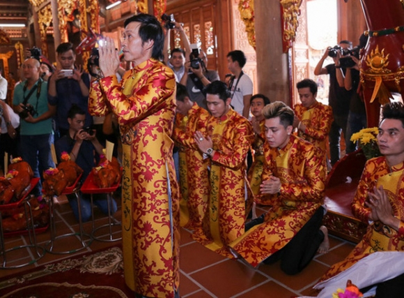 5 Nha Tho Hon 100 Ty Cua Hoai Linh Hang Nam To Chuc Le Gio To San Khau Quy Tu Hang Tram Nghe Si Nuoi Dong Thuc Vat Quy Hiem