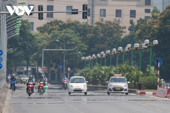 1 Duong Pho Ha Noi Nang Nong Nhuchao Lua