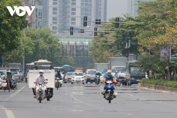 7 Duong Pho Ha Noi Nang Nong Nhuchao Lua