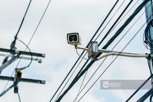 7 Ve Tham Den Tho To Nghiep Cua Ns Hoai Linh Sau Loat Lum Xum Tu Thien Camera Bo Tri Day Dac Hang Xom Ke Khong Bao Gio Thay Mat