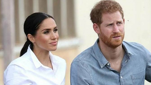 1 Meghan Va Harry Khong Lam Gi Ngoai Tim Su Chu Y Tu Khi Roi Anh