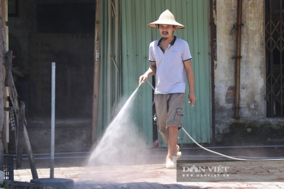 7 Ha Noi Nhiet Do Mat Duong Nong Hon 60 Do C Khien Ao Anh Xuat Hien