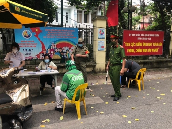 1 Ha Noi Xu Phat Hon 15 Ty Dong Trong 3 Ngay Dau Thuc Hien Chi Thi 17