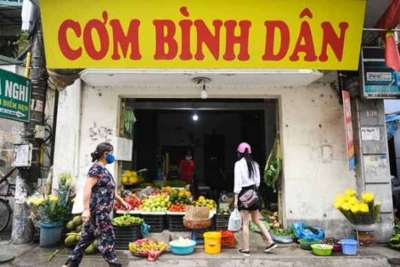 9 Tiem Cat Toc Phu Kien Dien Thoai Chuyen Sang Ban Rau Cu Qua