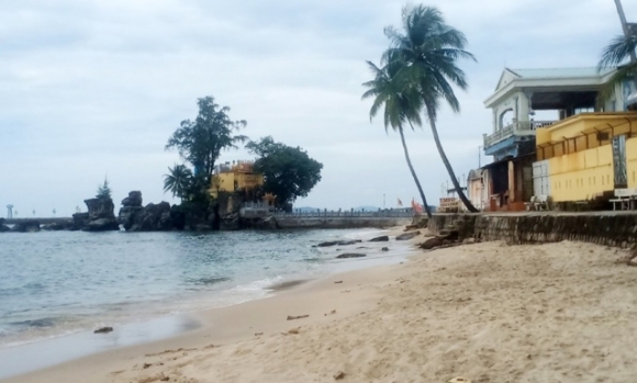 2 Khach San Resort Phu Quoc Kiet Que