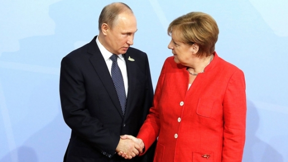 1 Thu Tuong Duc Merkel Ly Giai Su Bat Dong Voi Tong Thong Putin