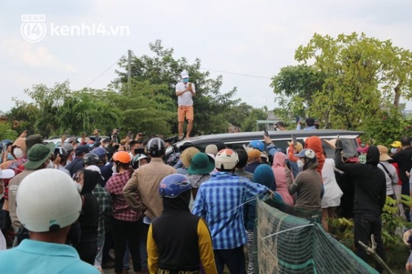 25 Anh Hang Tram Youtuber Vay Kin Cong Tinh That Bong Lai Luc Luong Cong An Da Co Mat Giu Gin Trat Tu