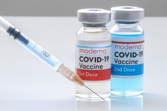 1 Ly Do Duc Phap Han Che Tiem Vaccine Moderna Cho Nguoi Duoi 30 Tuoi