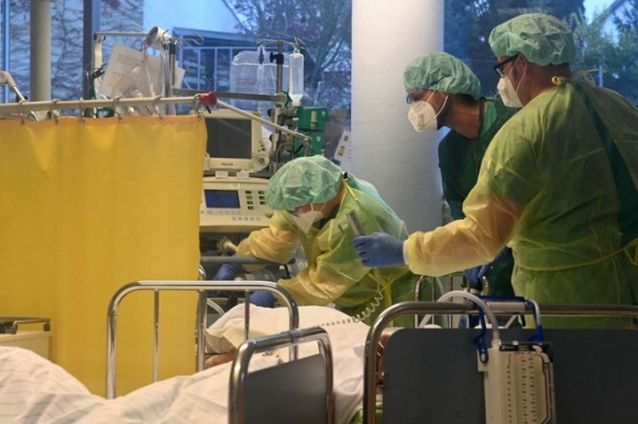 1 Truoc Giang Sinh Dich Covid 19 Tai Chau Au Tiep Tuc Dien Bien Xau