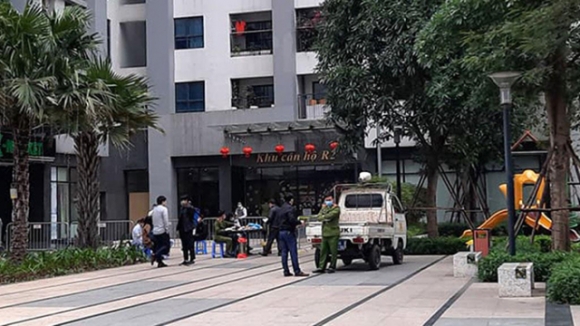 1 Ap Luc Hoc Hanh Be Trai Lop 6 Nhay Tu Tang 22 Chung Cu Xuong Tu Vong