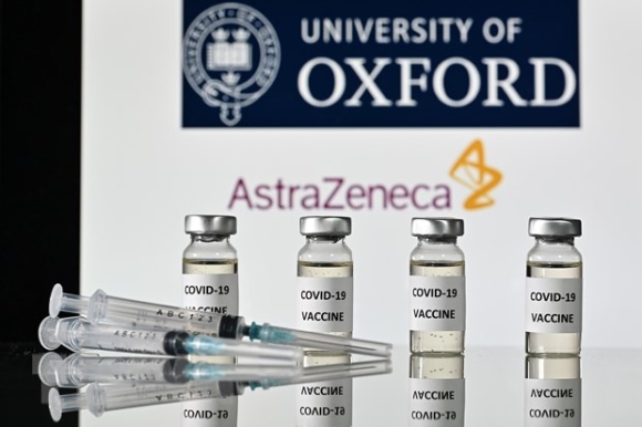 1 Astrazeneca Tham Gia Cuoc Dua San Xuat Vaccine Chong Bien The Omicron