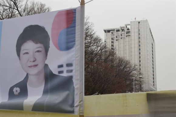 2 Vi Sao Han Quoc Bat Ngo An Xa Cho Cuu Tong Thong Park Geun Hye