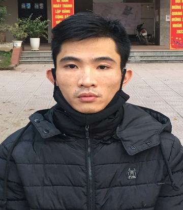3 Suc Khoe Cua Be Gai Bi Dinh Gam Vao Dau Kho Noi Truoc