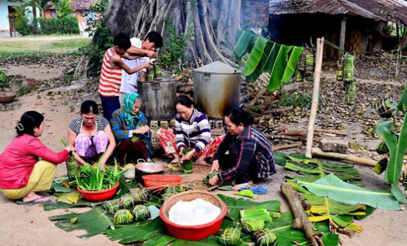 1 Thang Chap Nho Banh Khuc Banh Giay Banh Chung O Vung Chiem Trung Que Toi