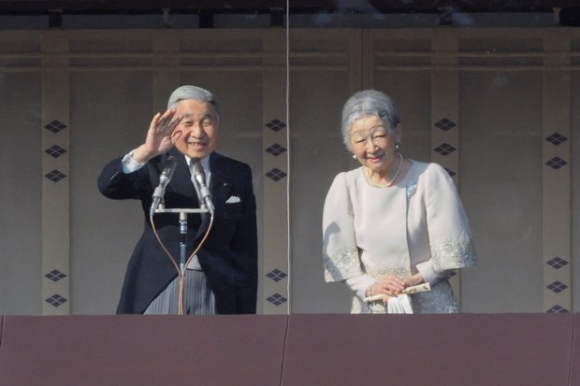 8 Nhung Hinh Anh Rat Dung Di Cua Nhat Hoang Akihito Va Hoang Hau