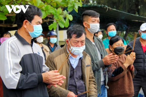 2 Noi Dau Khon Nguoi Cua Gia Dinh 15 Nan Nhan Vu Chim Tau Tren Bien Cua Dai