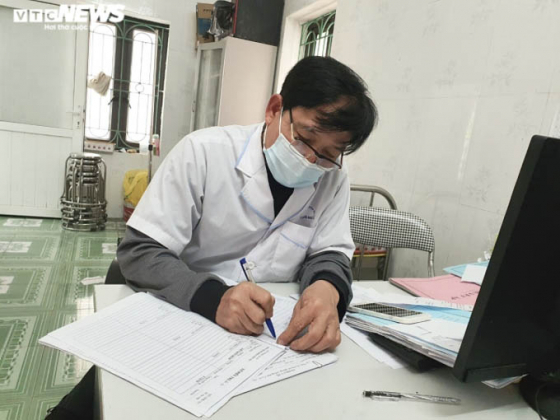 1 Mot F0 Cong 7 Loai Giay To Nhan Vien Y Te Mac Covid 19 Cung Khong Dam Nghi