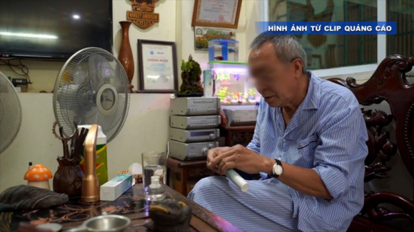 2 Quang Cao Thuoc Benh Gi Cung Khoi Nguoi Benh May Man Co Bi Xu Ly