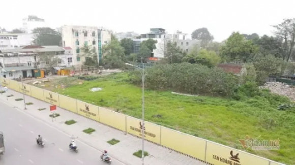 2 Nhung Thuong Vu Dat Vang Kin Tieng Cua Tan Hoang Minh