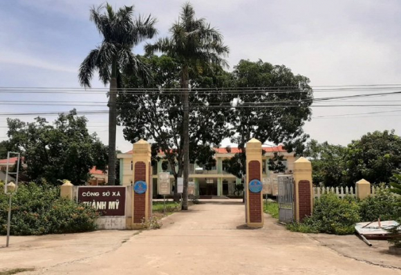 1 Chu Tich Xa Bi Danh Ghen Tai Cong So Noi Gi
