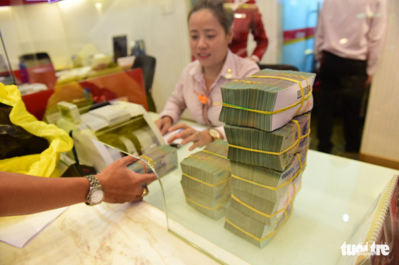 1 Tin Dung Tang Truong 816 Cao Hon Gap Doi So Voi Cung Ky