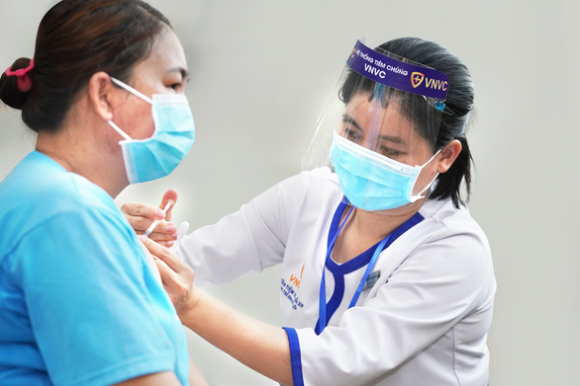 1 Khong Thieu Vac Xin Cho Tre Em Va Nguoi Lon