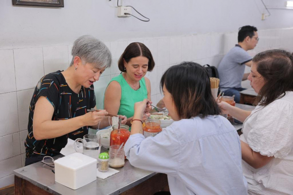 12 Ngoai Truong Uc That Tuyet Voi Khi O Viet Nam