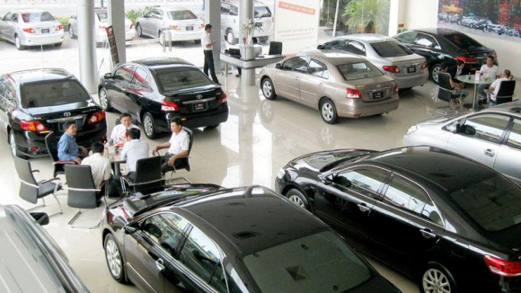 1 Nguoi Viet Nhin An Tieu 12 Nam De Mua Mot Chiec O To Binh Dan