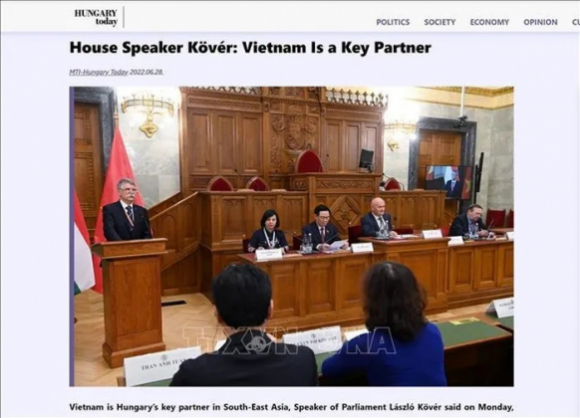 1 Truyen Thong Hungary Dua Tin Dam Net Ve Chuyen Tham Cua Chu Tich Quoc Hoi Vuong Dinh Hue
