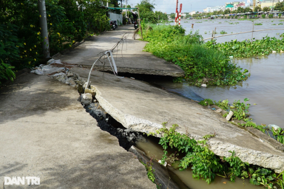 4 Duong Co Nhu Khong Dan Nom Nop Lo Nha Roi Vao Mieng Ha Ba