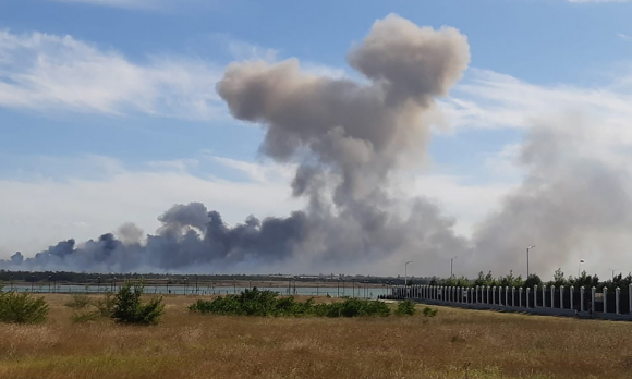 1 Mot Loat Vu No Lon Tai San Bay Hai Quan Nga Tren Ban Dao Crimea