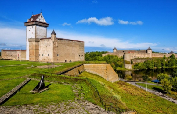 1 Estonia Co The La Nuoc Dau Tien Cam Cong Dan Nga Nhap Canh