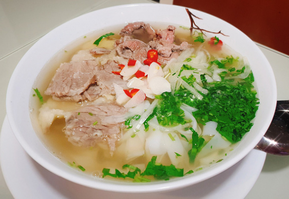 3 Cnn Dua Banh Mi Pho Ca Phe Viet Vao Top 50 Mon An Duong Pho Ngon Nhat Chau A
