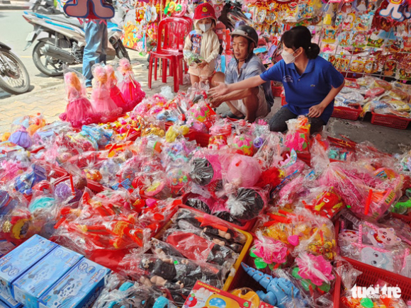 4 Don Trung Thu 2022 Long Den Viet Ap Dao Hoan Toan Hang Trung Quoc