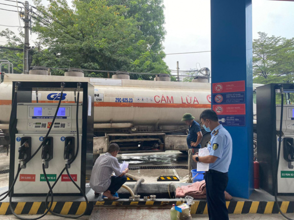 2 Nhieu Cay Xang O Ha Noi Dung Ban Do Het Xang