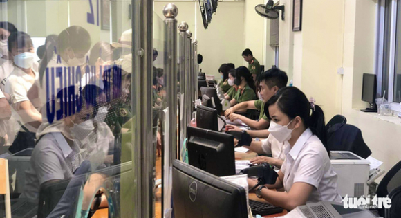 1 Bo Cong An Se In Thong Tin Noi Sinh Vao Muc Bi Chu Cua Ho Chieu