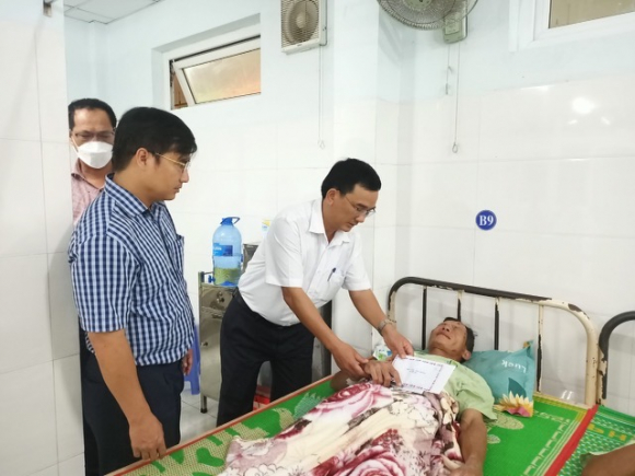 1 Vu Sap Tuong Nha Xuong Khien 5 Nguoi Chet Nan Nhan Ke Lai Giay Phut Kinh Hoang