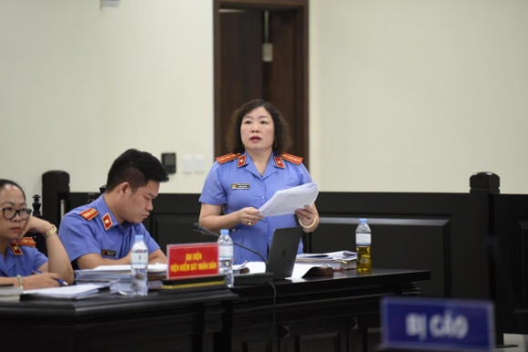 3 De Nghi 9 10 Nam Tu Voi Cuu Cong An Lua Chay An Cho Giam Doc Benh Vien Thu Duc