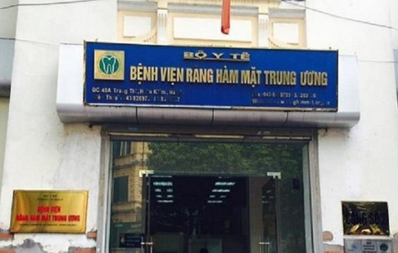 1 Nguy Co Dong Cua Benh Vien Dau Nganh Vi Het Thuoc Te