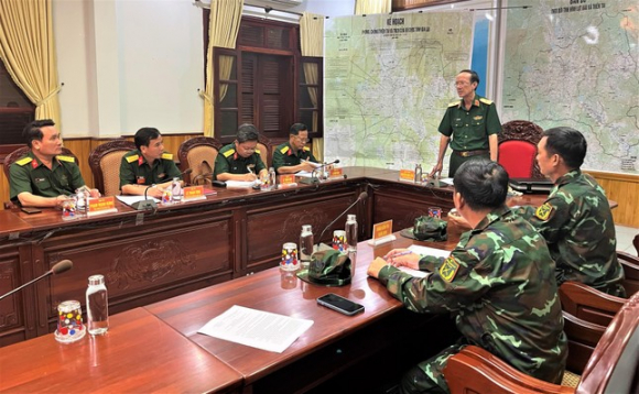 3 Quan Doi Dieu Dong May Bay Xe Thiet Giap San Sang Giup Dan Chong Bao