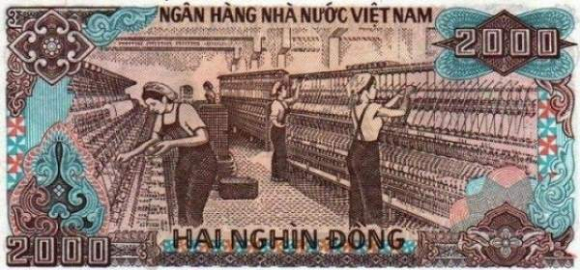 4 Nha May Det Duoc In Hinh Tren To Tien 2000 Dong Hien Gio Dang Lam An Ra Sao