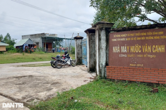 1 Nha May Nuoc Tien Ty Xay Xong Bo Hoang Phi Gan 10 Nam
