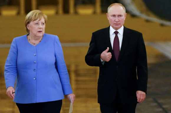 1 Ba Merkel Tiet Lo Ve Cuoc Gap Ong Putin Truoc Chien Su Ukraine