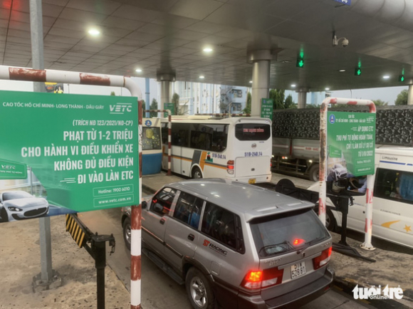 1 So Giao Thong Van Tai Tphcm Kien Nghi Nghien Cuu Bo Barie O Tram Thu Phi